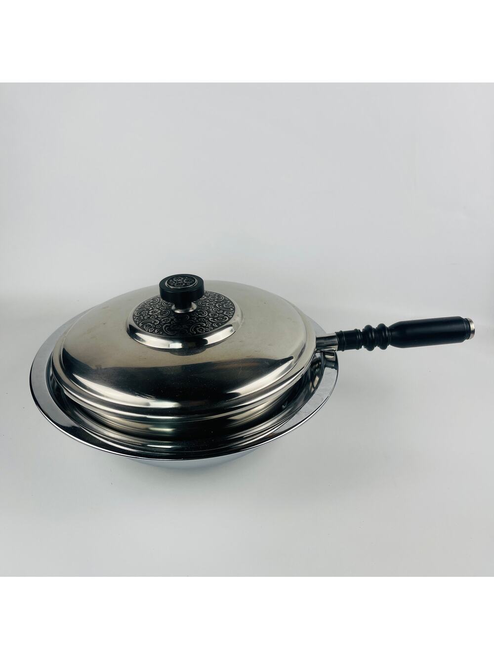 Fry Pan with Decorative Top LId/Handle & Chafing Dish?